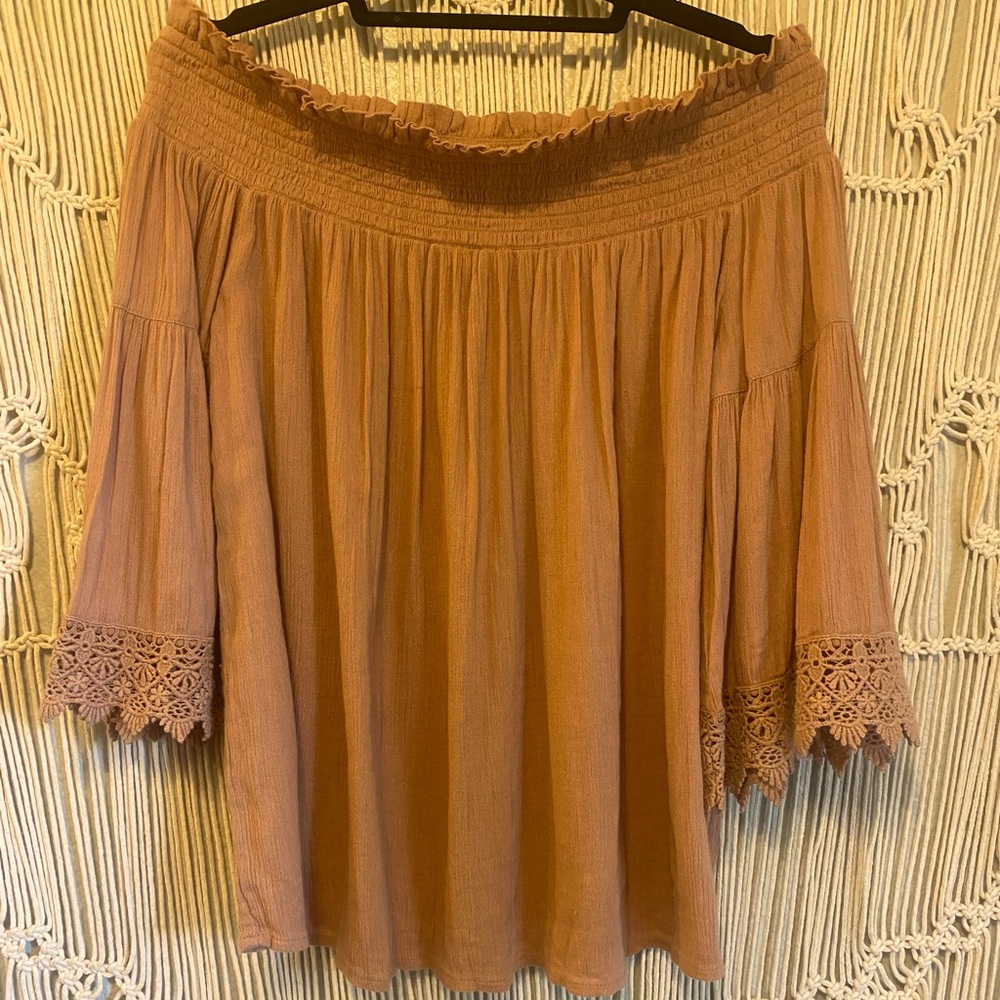 Off the shoulder long sleeve